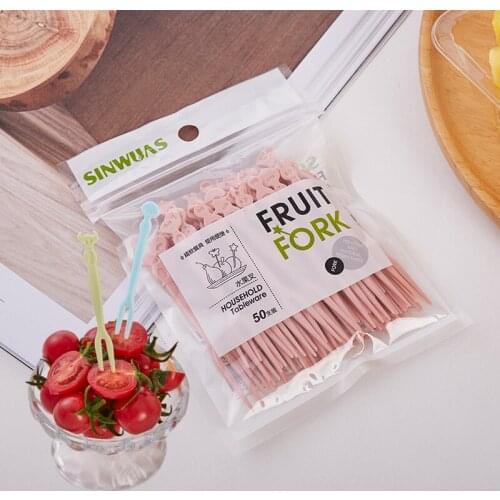 50pcs Mini Cute Fruit Fork Set Plastic Disposable Fruit Sign Home Cake Vegetable Salad Small Fork Lunches Party Decor