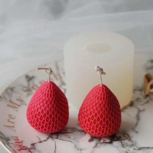 Strawberry Shape Aromatherapy Candle Molds Simulation Food Silicone Mold 3D Fruit Scented Candle Mould