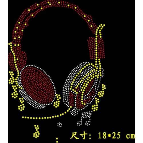 2pc/lot Earphone iron on design iron rhinestone appliques hot fix rhinestone transfer motifs iron on crystal transfers design
