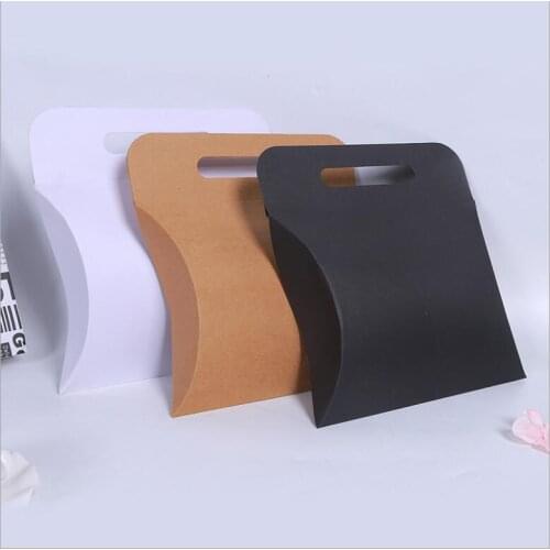 20pcs kraft paper Pillow box Sweet Gift Box Candy packaging bag with handle Scarf Box Birthday Gift Bag Box Scarf packaging Box