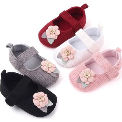 0-18M Baby First Walkers Cute Infant Newborn Baby Girl Knitted 3D Flower Prewalker Princess Soft Non-Slip Shoes Size