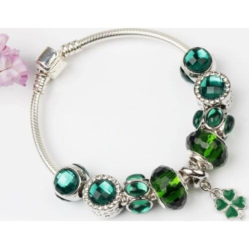 Clover of Four Leaves Charm Bracelet DIY Green Glass Beads Bracelet for Women