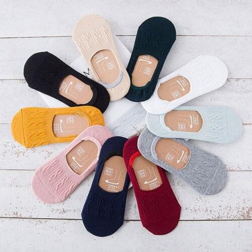 10 Pairs / Bag Solid Color Twist Shallow Mouth Invisible Boat Socks Women College Wind Ladies Socks Wild Cotton Women Socks