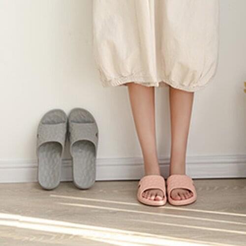 New Soft Sole Home Women Slippers Ladies Platform Flat Shoes Non-slip Eva Living Room Indoor Slides Men Slippers Summer Shoes