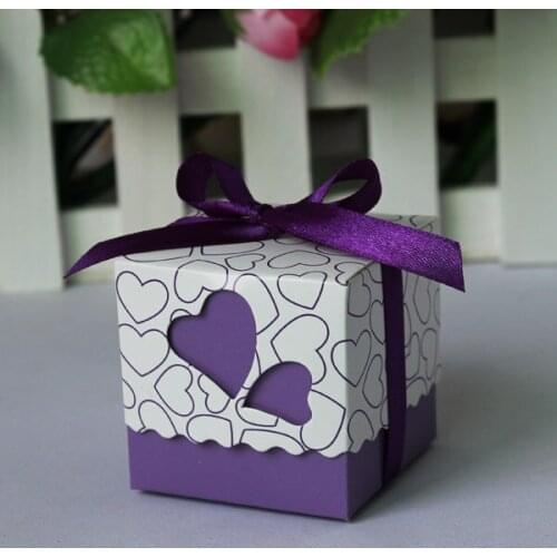 Free shipping 100pcs Purple Heart Wedding Favor Candy Boxes with Ribbon Baby Shower Paper FAVOUR box gifts chocolate box