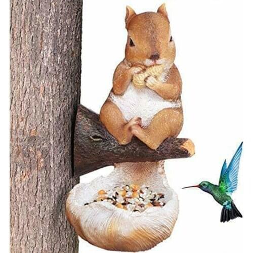 Bird Feeder Resin Raccoon Sculpture Animal Tree Hugger Decoration for Outdoor Garden Yard