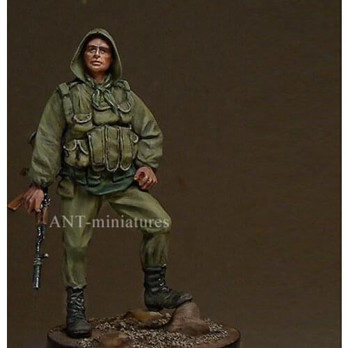 1/35 The soldier of special troops GRU Russia scene combination resin kit soldiers GK Military theme Uncoated No colour