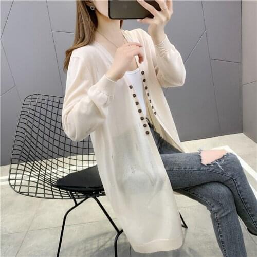 Under 2 】 to film in 19533 hall 8 long double-breasted thin section is prevented bask in knitting cardigan 40