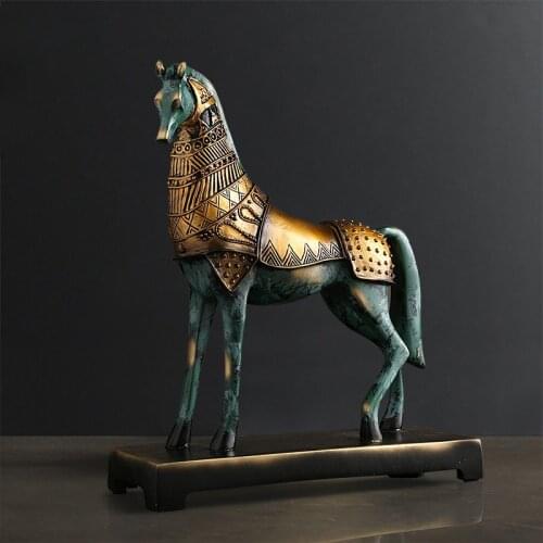 Modern Creative Resin Horse Racing Sculpture Art Living Room Wine Cabinet Desktop Ornament Crafts Animal Statue Home Decoration
