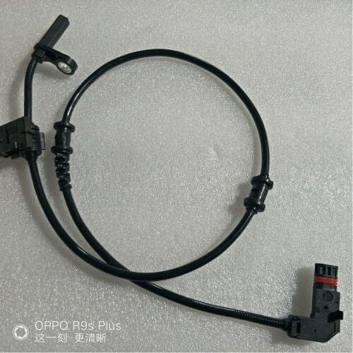 Rear L/R Wheel Speed ABS Sensor For Chrysler 300 Dodge Magnum Charger OEM:4779382AC 4779382AA 4779382AB