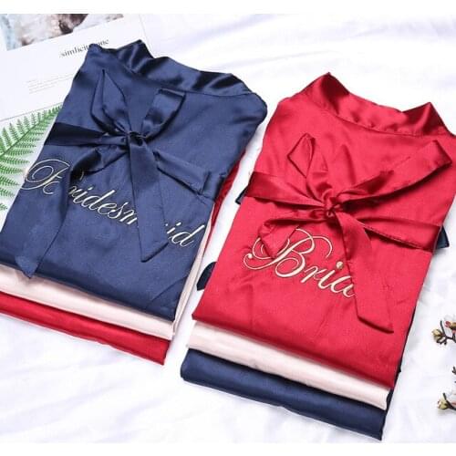 M-XXL Sexy Sleep Nightshirt Sleepwear Wedding Robes Bride Bridesmaid wedding Kimono Bathrobe Dress Women Rayon Embroidery Robe