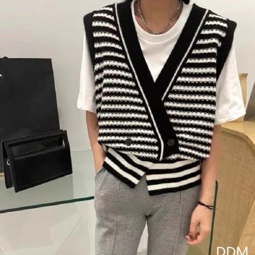 Urifens Sueter 2021 Spring New V Neck Sleevless Knitted Brown Sweater Vest Student Vintage Print Chic Pullover Women Tops BN54U