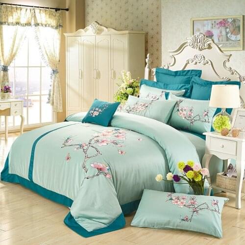 100% Egypt Cotton Silky Luxury Royal Bedding set Queen King Embroidery blue Bed set Duvet cover Bed linen Pillowcases 4/6pcs