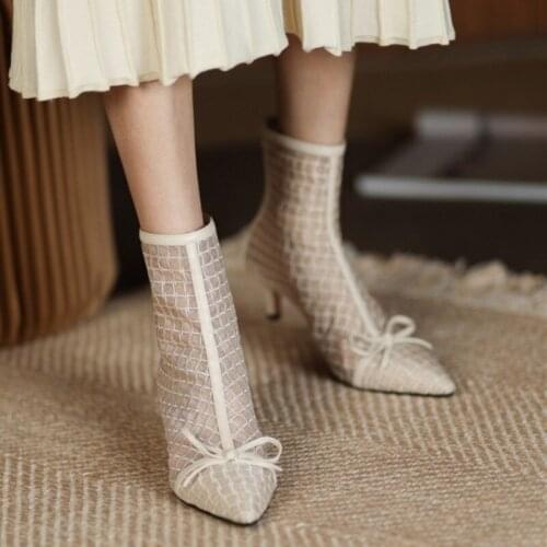Korean version spring and autumn Show thin Wave point Hollow out high-heeled shoes Thin heel and high heel Pointed boots