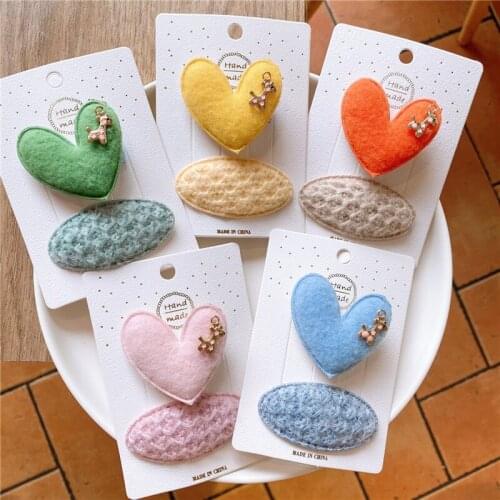 2 Pcs New Sweet Girl Childrens Wool Oval Hairpins Headdress Simple Cute Cartoon Deer Love Plush BB Clip Kids Hair Accessories