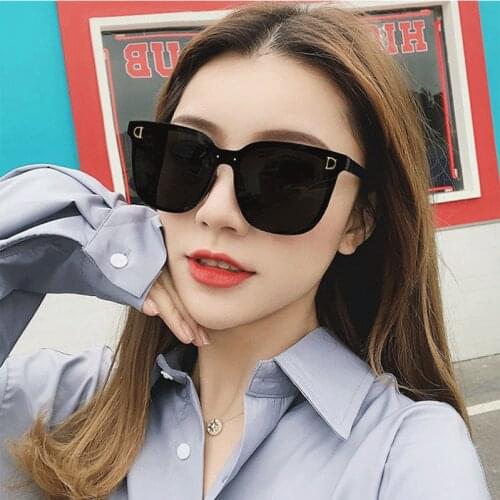 2020 New Fashion Luxury Brand Designer Sunglasses Men Women Square Vintage Sun Glasses Classic Travel Eyewear UV400 Goggles