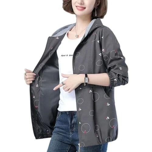 2021 Spring Autumn Womens Jacket Windbreaker Women middle aged Short Hooded Trench Coat Female Plus Size 4XL Trench Tops R1334