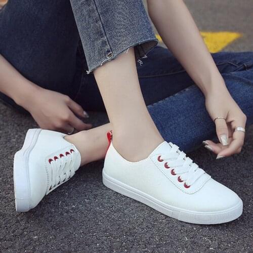 Autumn New Casual White Shoes Womens Fashionable Flat Vulcanized Shoes PU Leather Breathable Lacing Sneaker Female Plain Color