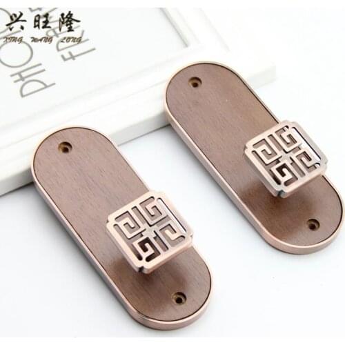 2Pcs Wood Curtain Hooks Wall Tiebacks Tassel Brush Hanger Pothook Coat Hat Curtain Holder Hook Curtain Accessories Holdback