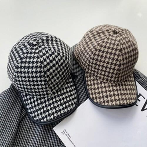 Spring New British Retro Thousand Bird Baseball Cap Womens Korean Version Of The Pu Fur-Lined Cap