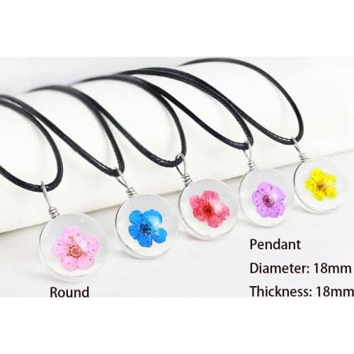 New Fashion Handmade Dried Flower Glass Ball Pendant Oblate Transparent Glass Cherry Blossom Wax Rope Necklace Jewelry for Women
