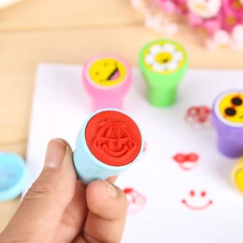 1 Set Self-Inking Cartoon Photosensitive Seal Teachers Stamp For Homework Kids Decorative Stamps Scrapbook School Assessment