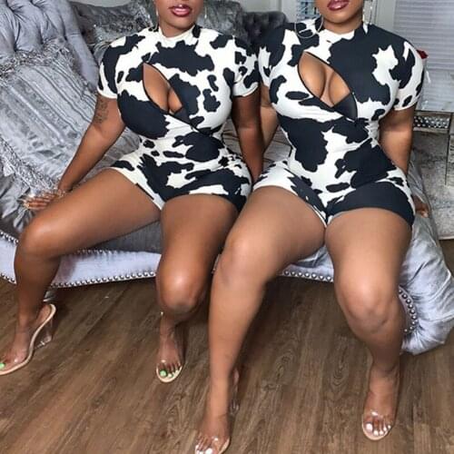 2020 Hot Summer Cow Print Hollow Out Design Short Sleeve Women Jumpsuit Fashion Zipper O Neck Streetwear Ladies Club Outfit