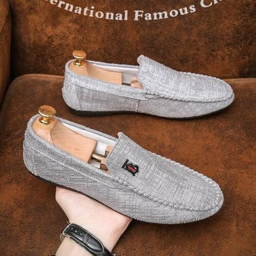 New fashion Men Flats Light Breathable Shoes Shallow Casual Shoes Men Loafers Moccasins Man Sneakers Peas Zapatos Driving Shoes