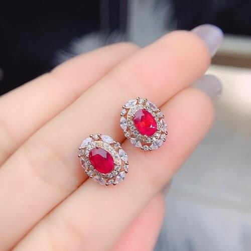 New Natural Ruby Earring 925 Silver Ladies Small Fresh and Simple Style 4*6mm