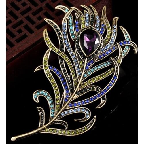 Women Vintage Brooches accessories Leather Brooch Pin Crystal Rhinestone Animal Jewelry Garment Accessory Nicely Hats Bijoux