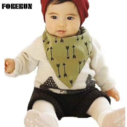 2018 New Button Style Baby Boy Bibs Arrow Infant Bibs Both Sides 100% Cotton Scarf Bibs Bandana Burp Cloths Moms Care Slabbers