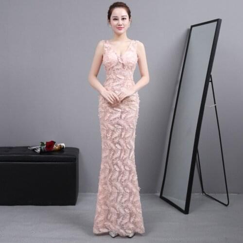 Modern Deep V Neck See Through Choengsam Pink Long Evening Dresses Qi Pao Women Chinese Traditional Clothing Host Dress Qipao