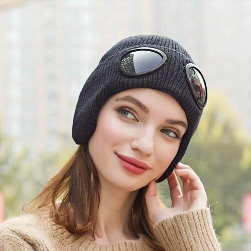 Bonnets Women Hat Ski Maks Winter Hat Skullies Cap Men Aviator Glasses Woolen Hat Warm Outdoor Ear Protection Knitted Hat