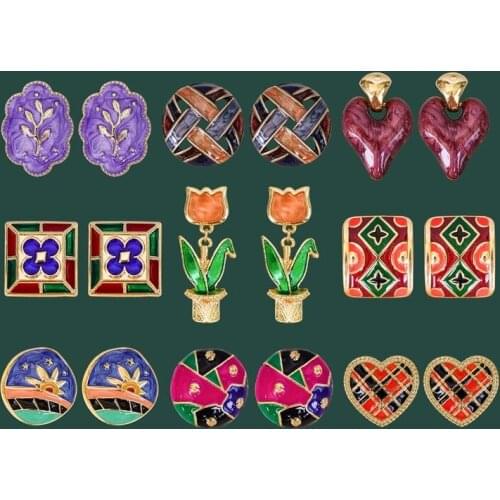 2021 New Vintage Palace Wind Love Heart Enamel Mermaid Fish Tail Pearl Crystal Dripping Oil Earring Stud for Women Jewelry Gifts