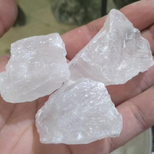 1pcs White crystal Raw stone grains Quartz Crystal Stone Rock Chips Specimen Healing collection crystal fish tank