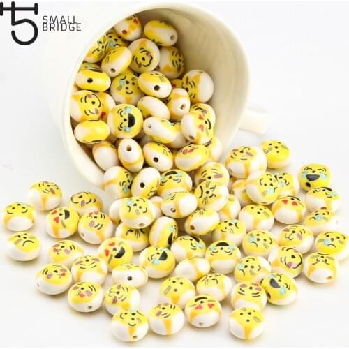 12mm Smile Cat Face Polymer Clay Beads for Jewelry Making Diy Bracelet for woman Candy oblate clay Beads wholesale U109