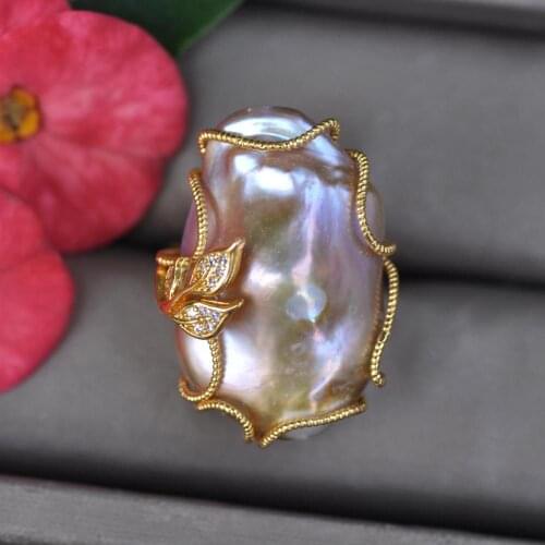Z11448 30mm White Baroque Reborn KESHI Pearl Twining Ring