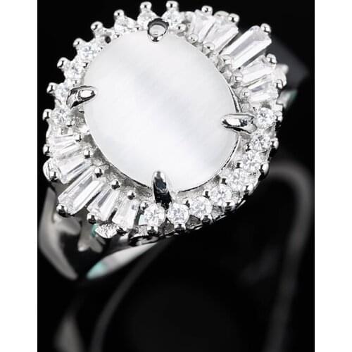 Luxury Moonstone Rings for Women Silver Color Bohemian Artificial Crystal Big Opal Ring Wedding Party Jewelry Accessories Gift