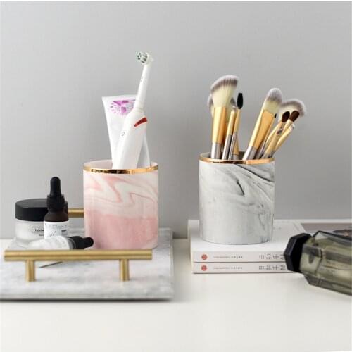 Ceramic Pen Holders Student Desktop Stationery Organizer Box Nordic Office Storage Jar Lady Brush Pen Container Case Tube
