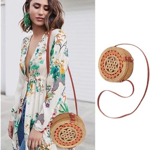 Wholesale Shoulder Bag Home Storage Holder Womens Rattan And Wicker Round Shoulder Bag Outdoor Beach Bag Summer Travel Bags