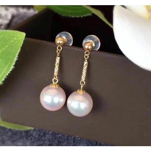 Gorgeous pair of south sea round 10-11mm white pearl earring 18k
