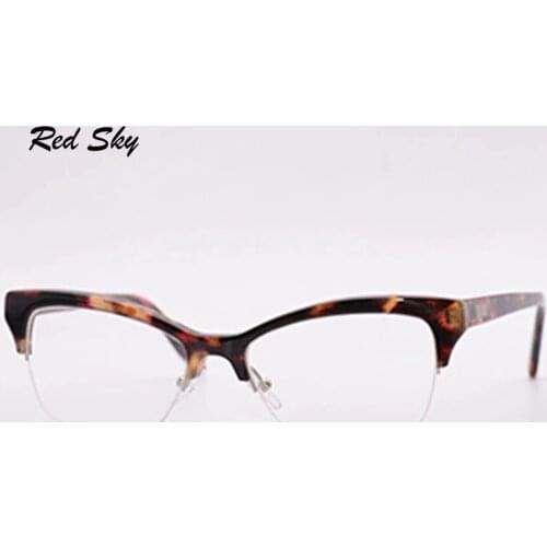 Red Sky Women's Glasses And Cases