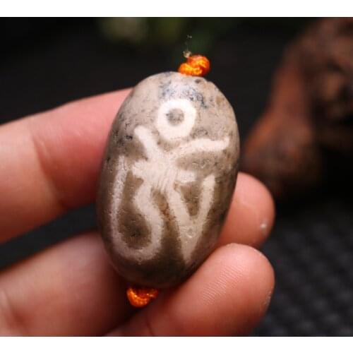 UPD0319B01 Magic Tibetan Old Agate Gray White Skin OM Words Goat Eye dZi Bead Pendant AA LKbrother Top Quality