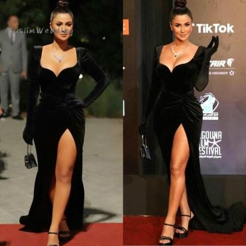 Elegant Black Velvet Evening Dresses 2020 Long Sleeve Prom Dress Mermaid Long Night Party Celebrity Dresses With Side Slits