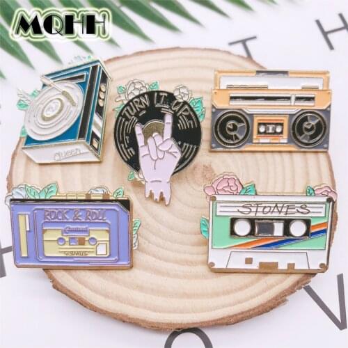 Cartoon Retro Memories Radio Gramophone CD Record Enamel Brooch Badge Clothes Bag Pin Woman Jewelry Gift For Friends