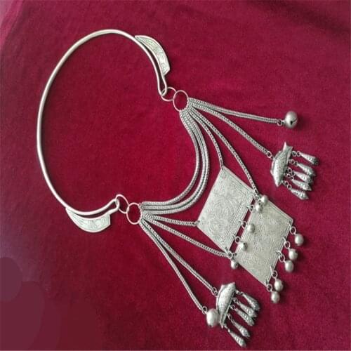 Original design personality national wind multi-layer sweater chain fashion photo photo accessories vintage exaggerated collar