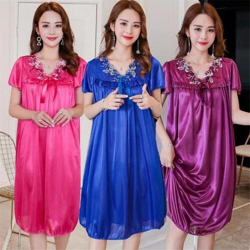 Summer Women Nightgown New Short-sleeved V-neck Sexy Ice Silk Nightdress Loose Large Size Simulation Silk Nightgown Home Service
