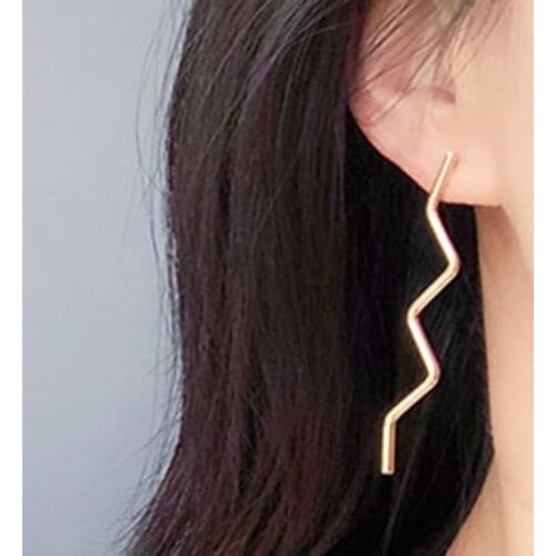Gold Color Wave Shape Line Earring Curve Metal Stick Long Stud Earrings for Women Fashion Jewelry Minimalism Accessories 6CM