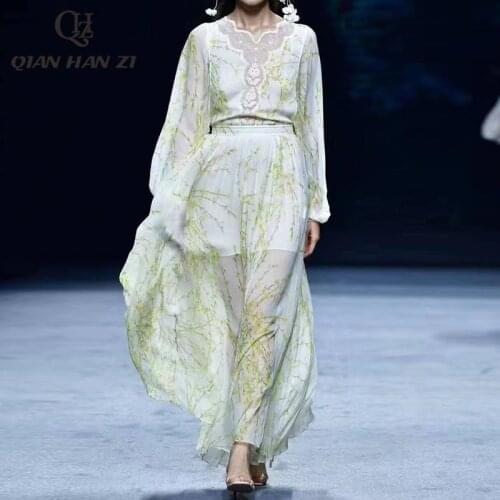 Qian Han Zi Open Summer Dresses