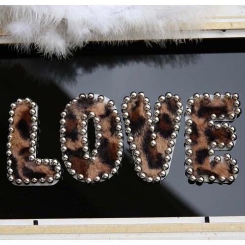 4pcs/Set Large Leopard Applique English Letters LOVE Alphabet sew on Rivet patches clothes bags DIY Decoration beads accessories